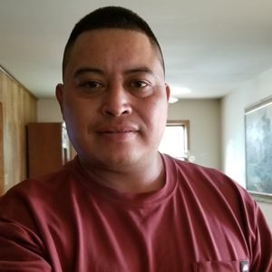 Meet your Posher, Emmanuel